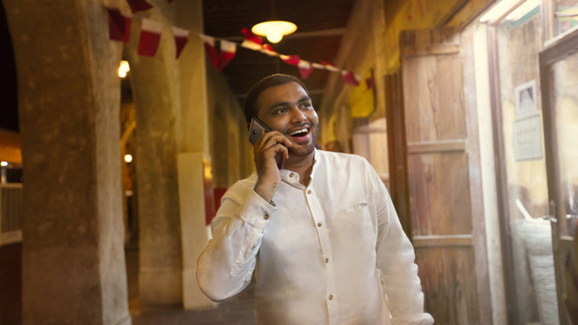 Prepaid Rates man making a call
